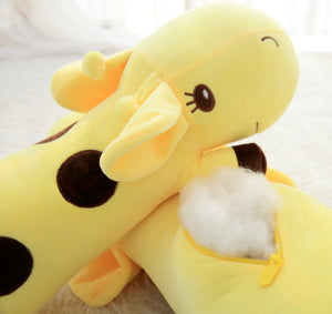 Giraffe plush toy